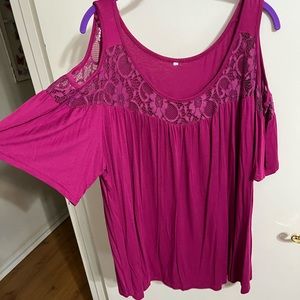 5X Raspberry cold shoulder short sleeve shirt
